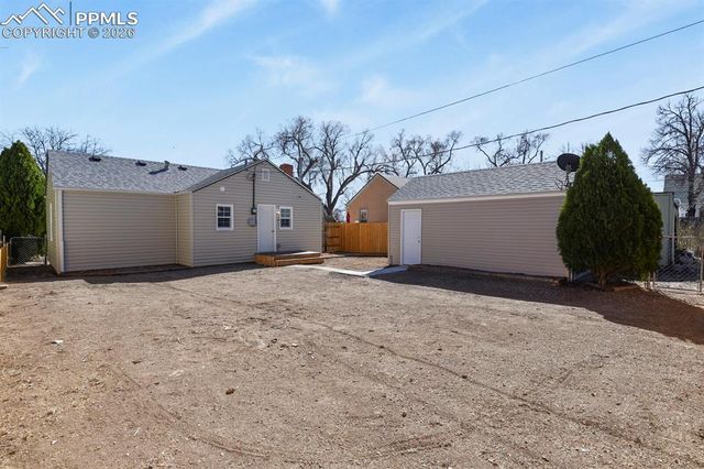 2415 2nd Avenue, Pueblo, CO 81003