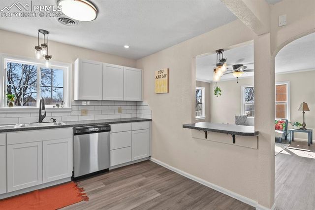 2415 2nd Avenue, Pueblo, CO 81003