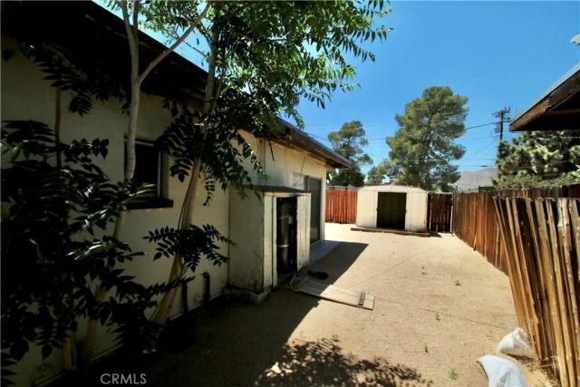7634 Fox A & B, Yucca Valley, CA 92284