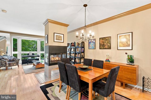 17 HUNTCHASE CT, Baltimore, MD 21209