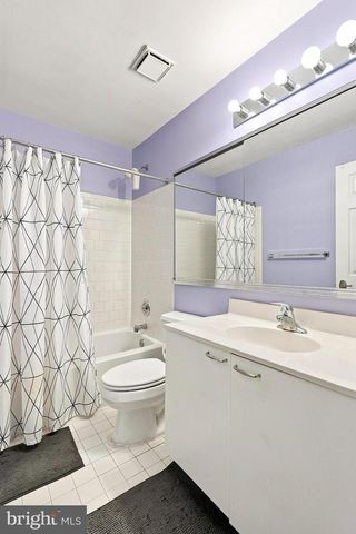 17 HUNTCHASE CT, Baltimore, MD 21209