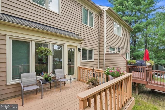 17 HUNTCHASE CT, Baltimore, MD 21209