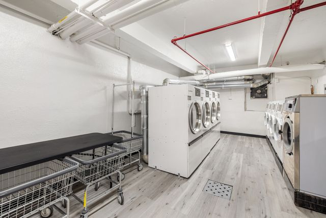 1717 E 18th St Apt 2T, New York City, NY 11229