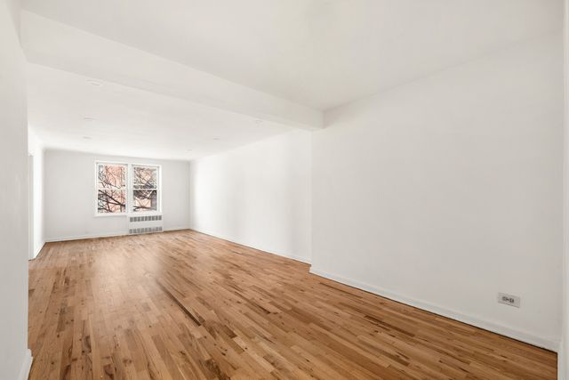 1717 E 18th St Apt 2T, New York City, NY 11229