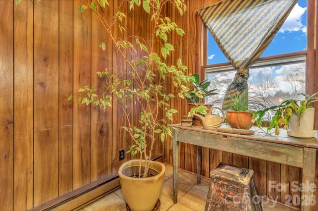 108 Hidden Pond Lane, Asheville, NC 28804