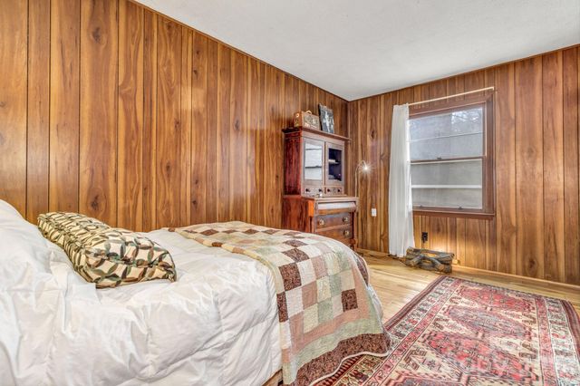 108 Hidden Pond Lane, Asheville, NC 28804