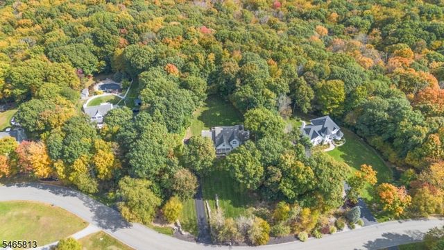 43 Stonehedge Dr, Hardyston Twp., NJ 07460