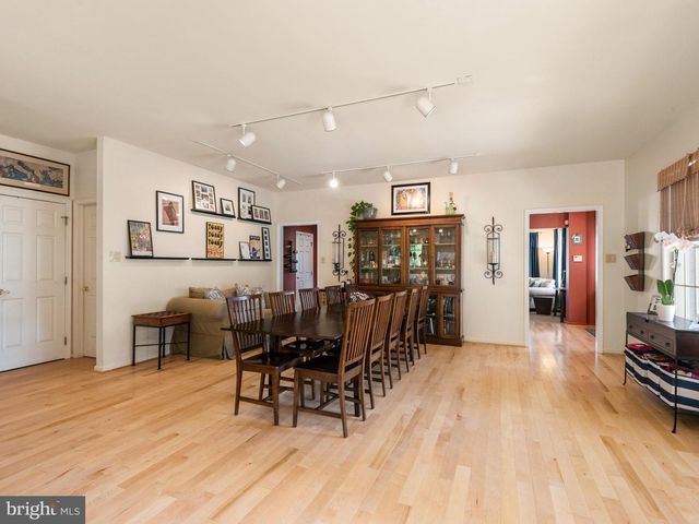 605 HUNTINGTON DR, Downingtown, PA 19335