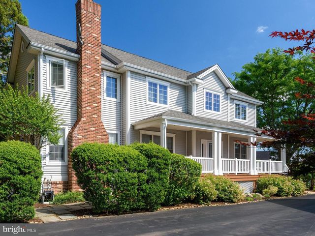 605 HUNTINGTON DR, Downingtown, PA 19335