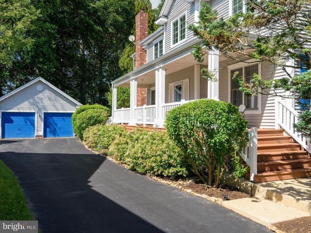 605 HUNTINGTON DR, Downingtown, PA 19335