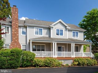 605 HUNTINGTON DR, Downingtown, PA 19335