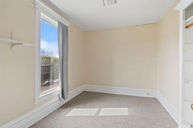 1931 E Superior Street, Duluth, MN 55812