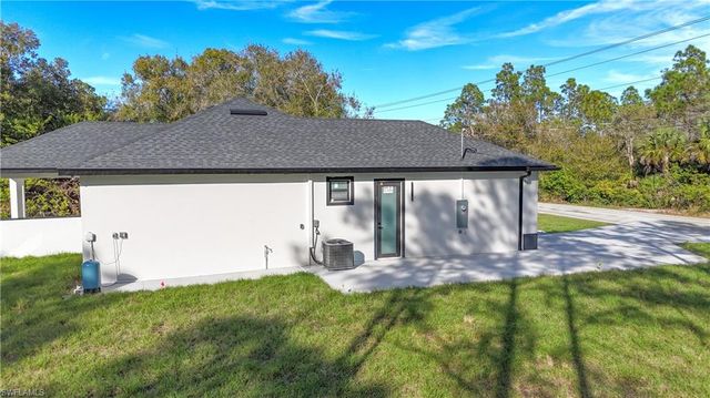 809 Williams AVE, Lehigh Acres, FL 33972