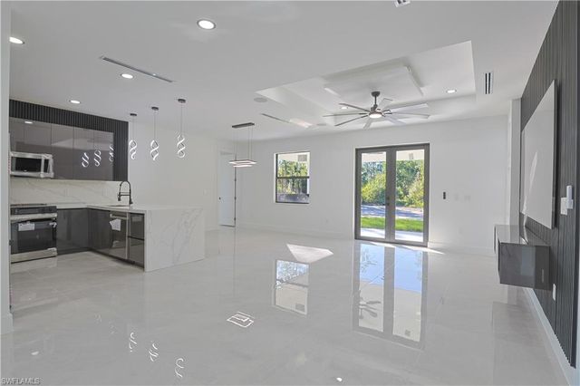 809 Williams AVE, Lehigh Acres, FL 33972