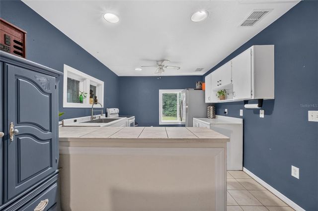 11855 SE 141ST TERRACE, Ocklawaha, FL 32179