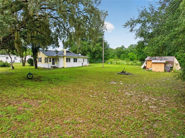 11855 SE 141ST TERRACE, Ocklawaha, FL 32179