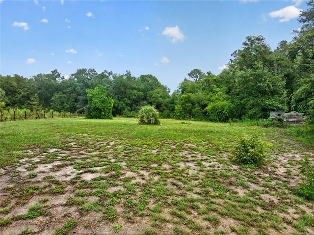 11855 SE 141ST TERRACE, Ocklawaha, FL 32179