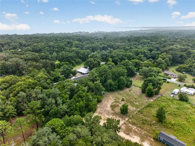 11855 SE 141ST TERRACE, Ocklawaha, FL 32179