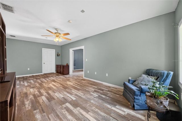 11855 SE 141ST TERRACE, Ocklawaha, FL 32179