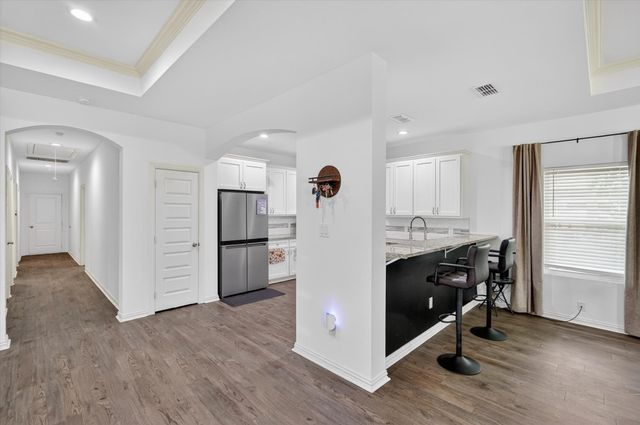 4552 Corregidor Street, Dallas, TX 75216