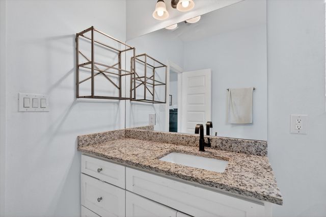 4552 Corregidor Street, Dallas, TX 75216