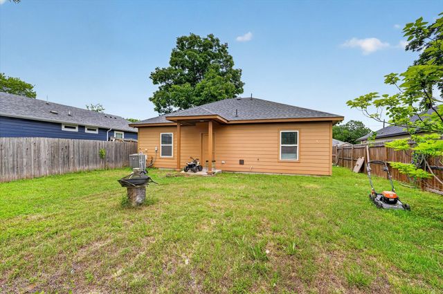 4552 Corregidor Street, Dallas, TX 75216