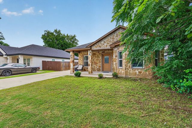 4552 Corregidor Street, Dallas, TX 75216