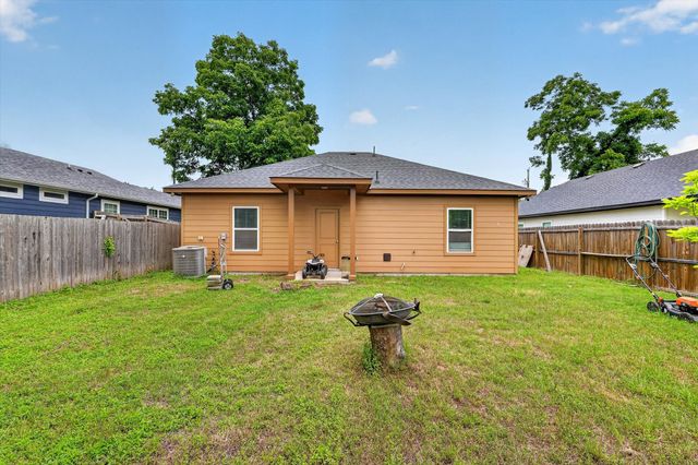 4552 Corregidor Street, Dallas, TX 75216