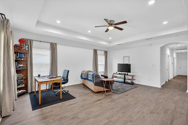 4552 Corregidor Street, Dallas, TX 75216