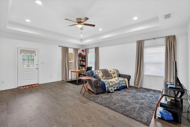 4552 Corregidor Street, Dallas, TX 75216