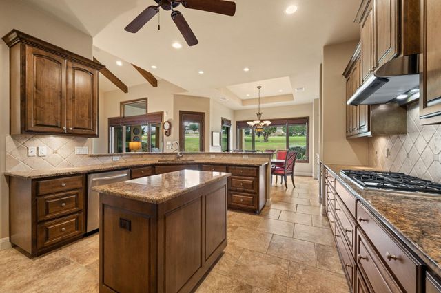 14 Borello DR 14, Austin, TX 78738