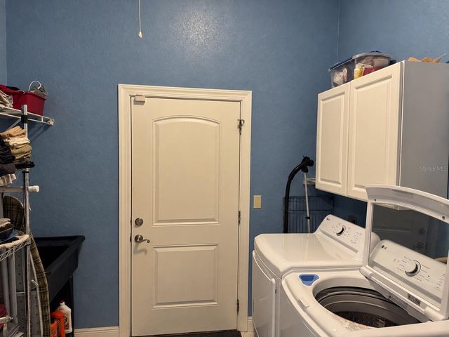 3009 W CLINTON STREET, Tampa, FL 33614