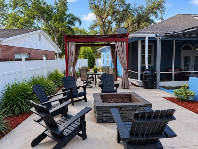 3009 W CLINTON STREET, Tampa, FL 33614