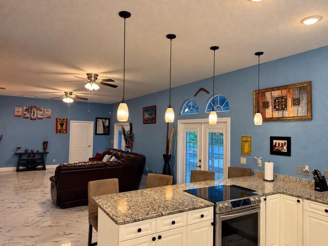 3009 W CLINTON STREET, Tampa, FL 33614