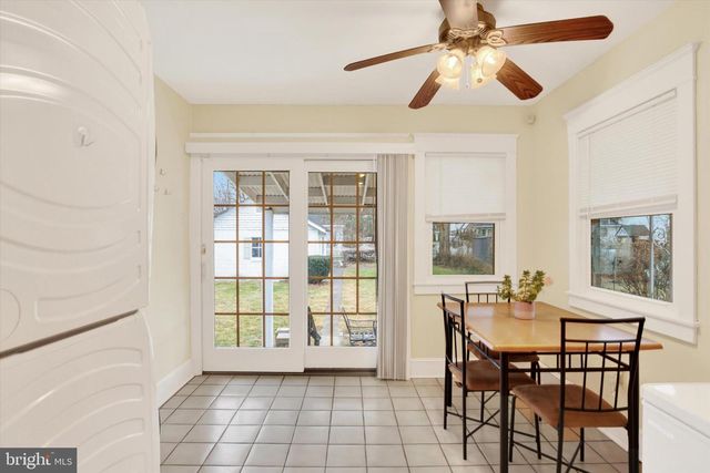 33 S 24TH ST, Camp Hill, PA 17011