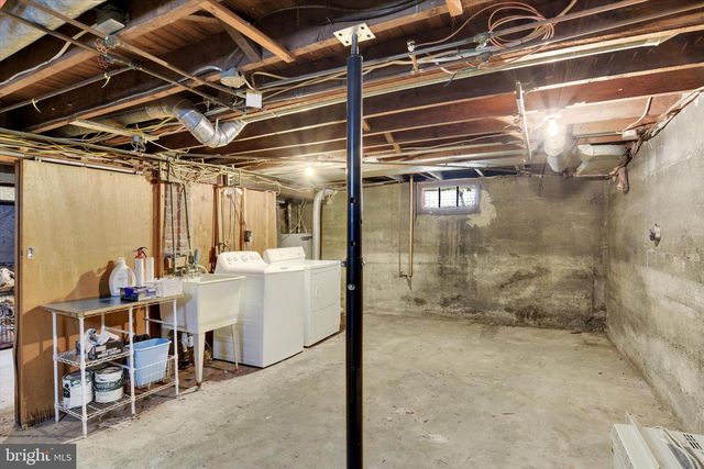 33 S 24TH ST, Camp Hill, PA 17011