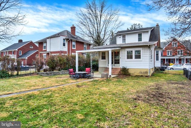 33 S 24TH ST, Camp Hill, PA 17011