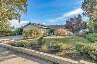 1472 N Keene Way Drive, Medford, OR 97504