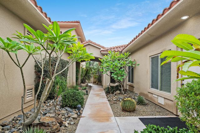 207 Kavenish Drive, Rancho Mirage, CA 92270