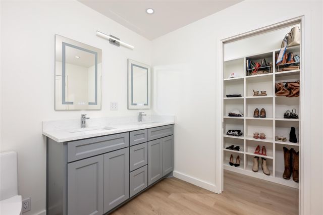 1101 Floradale DR, Austin, TX 78753
