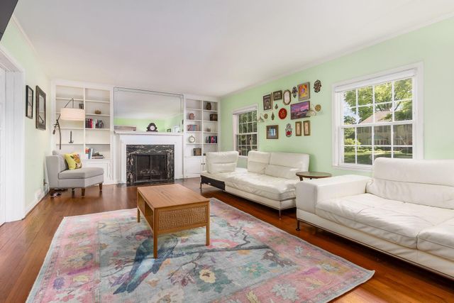 2640 Sherwood Road, Bexley, OH 43209