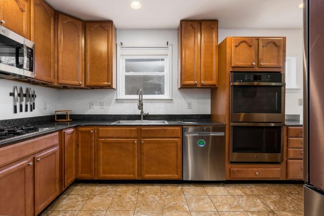 2640 Sherwood Road, Bexley, OH 43209