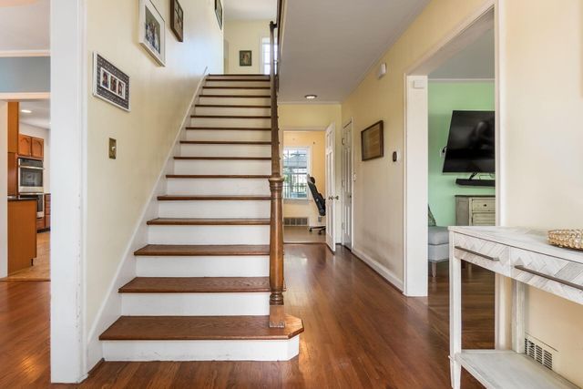 2640 Sherwood Road, Bexley, OH 43209