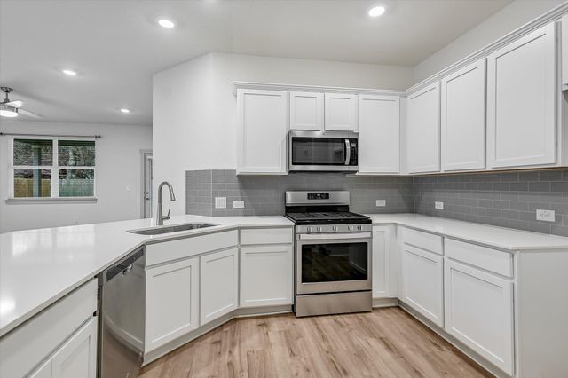 132 Shawii PASS, Leander, TX 78641