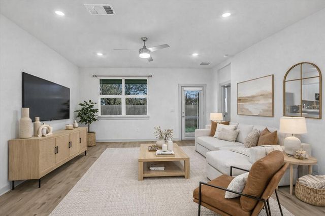 132 Shawii PASS, Leander, TX 78641