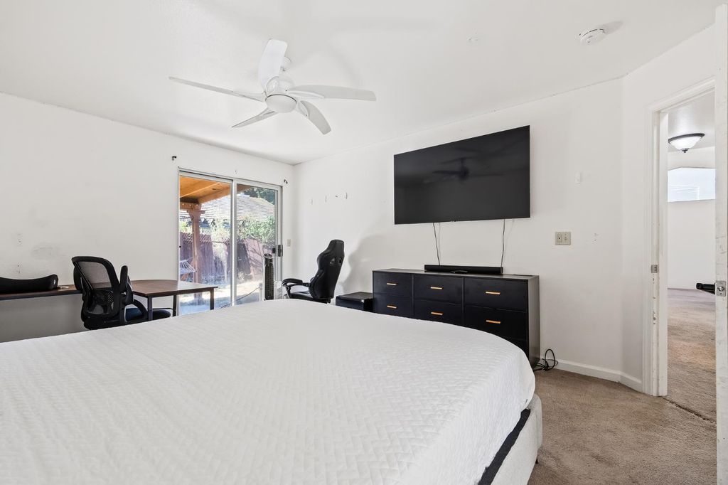 Image 16 of property listing at 434 Occidential, Merced, CA 95348