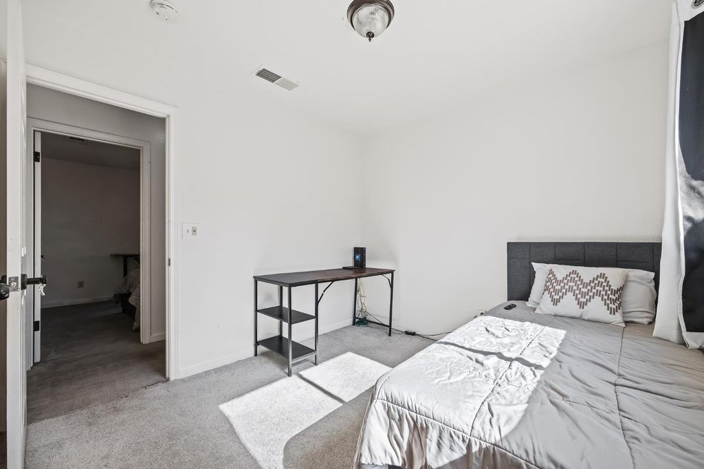 Image 25 of property listing at 434 Occidential, Merced, CA 95348