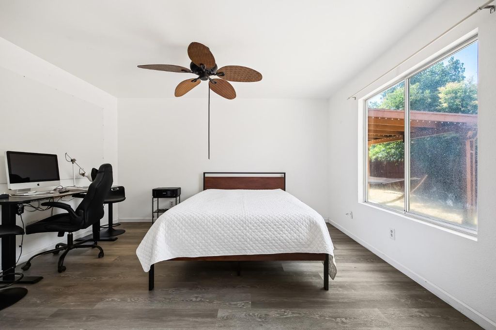 Image 31 of property listing at 434 Occidential, Merced, CA 95348