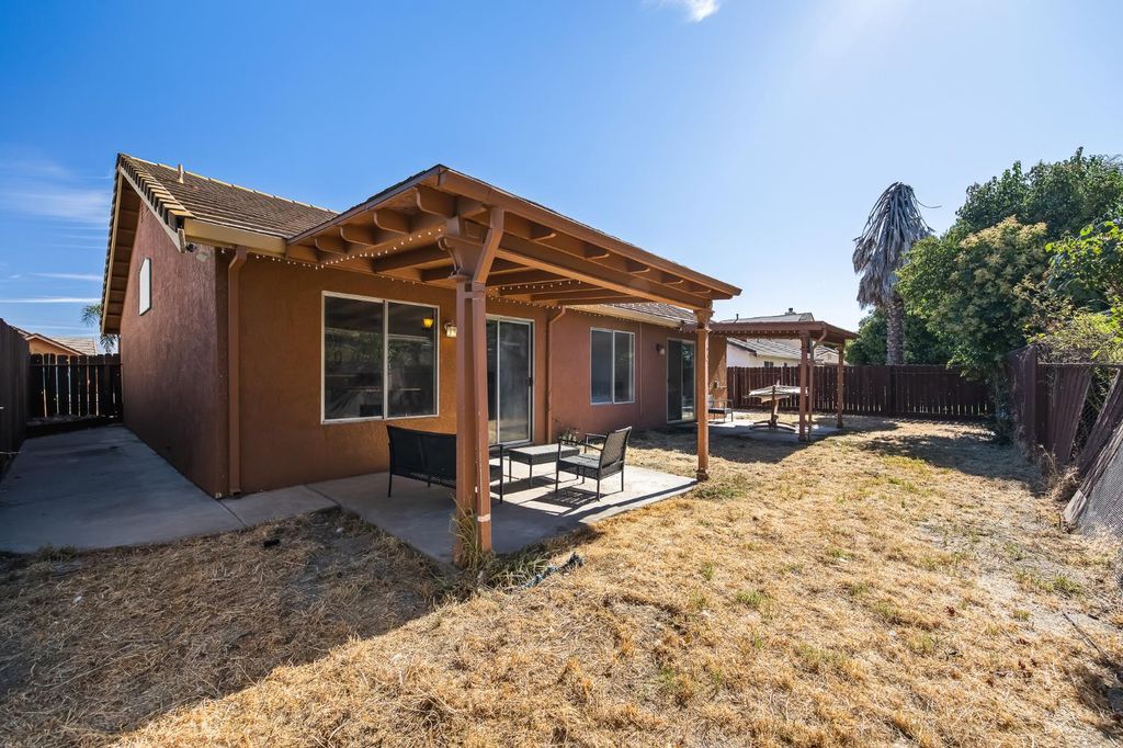 Image 36 of property listing at 434 Occidential, Merced, CA 95348