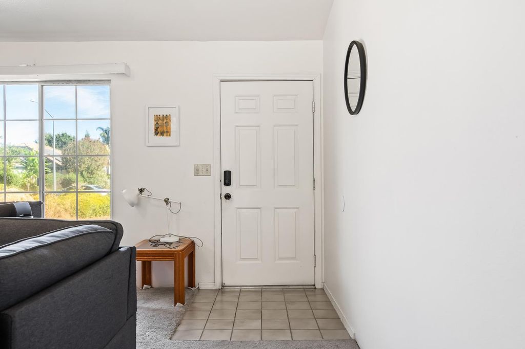 Image 5 of property listing at 434 Occidential, Merced, CA 95348